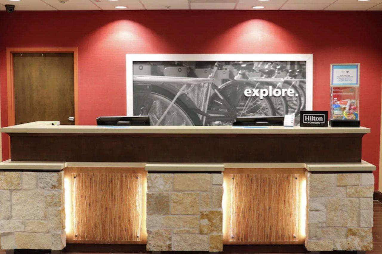 Hampton Inn Austin Oak Hill Exterior foto